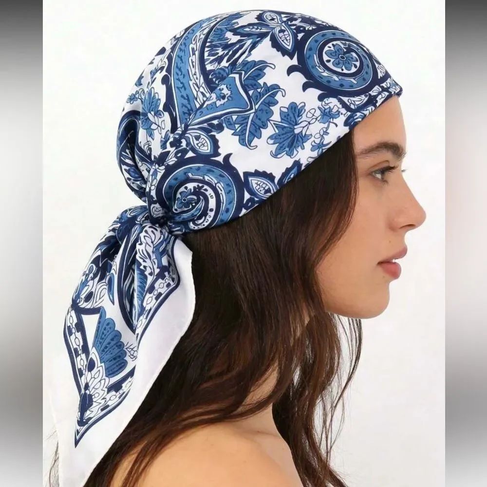 Blue Paisley Headscarf N1430